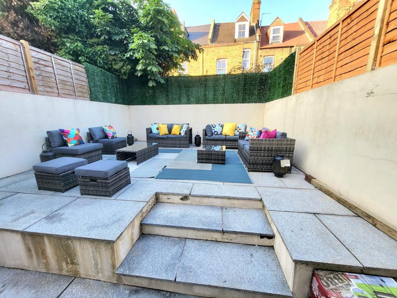 Sensational London-callcott Apartment London