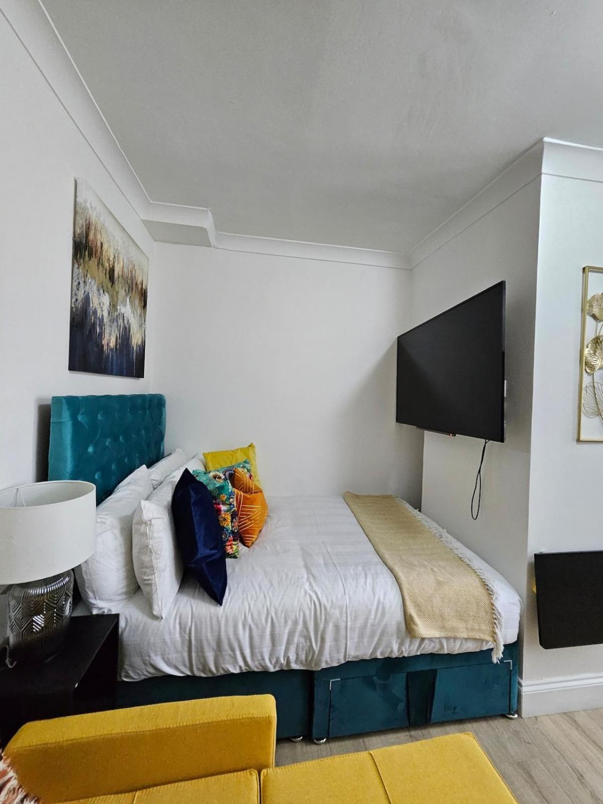 Sensational London-callcott Apartment