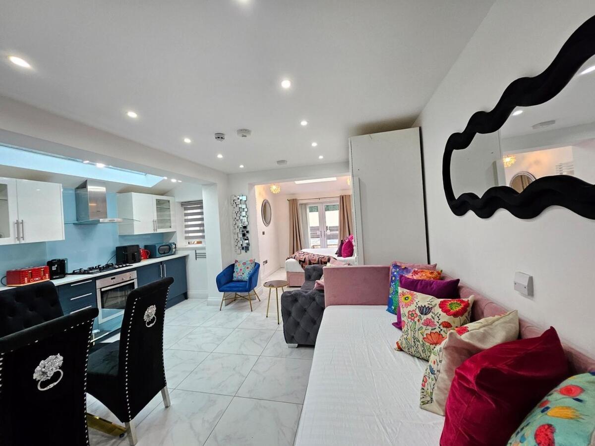 Apartment Sensational London-callcott