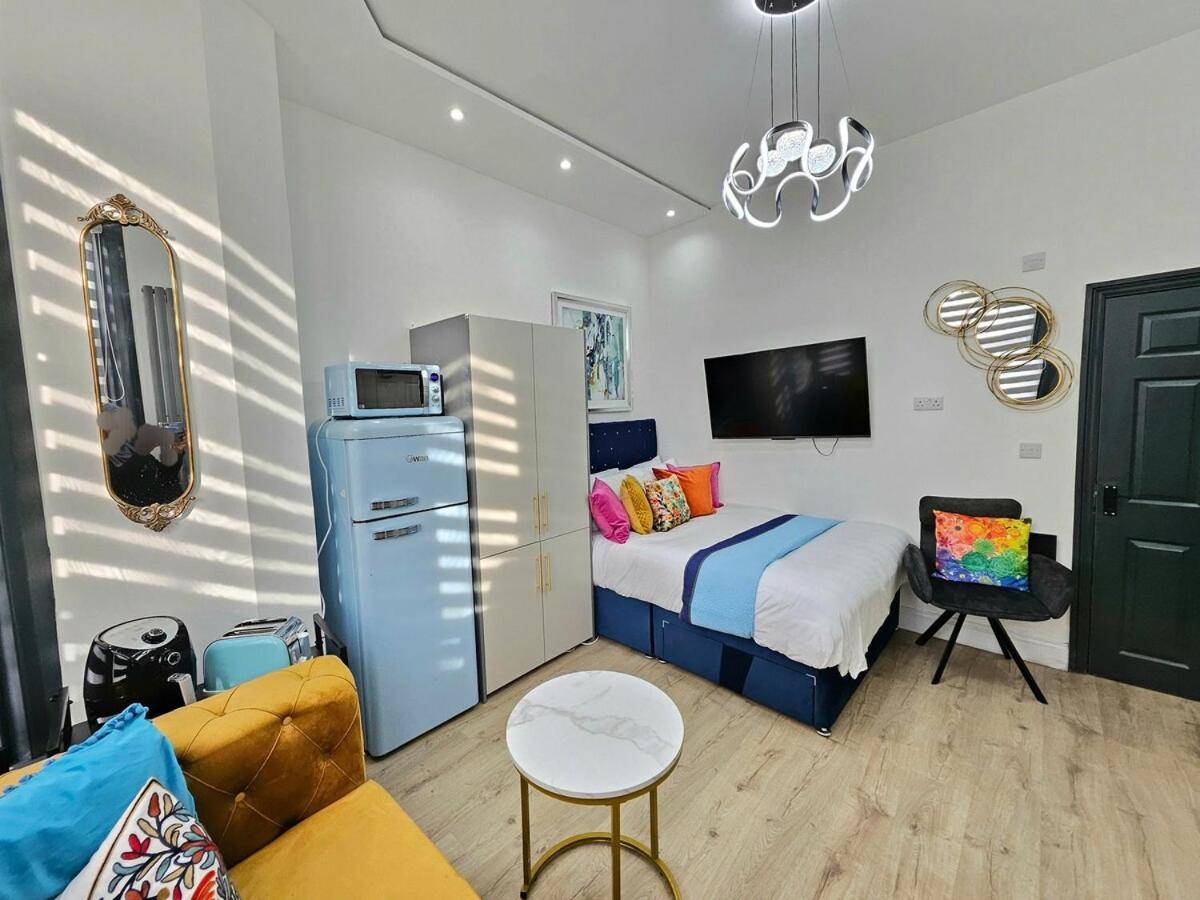 Sensational London-callcott Apartment