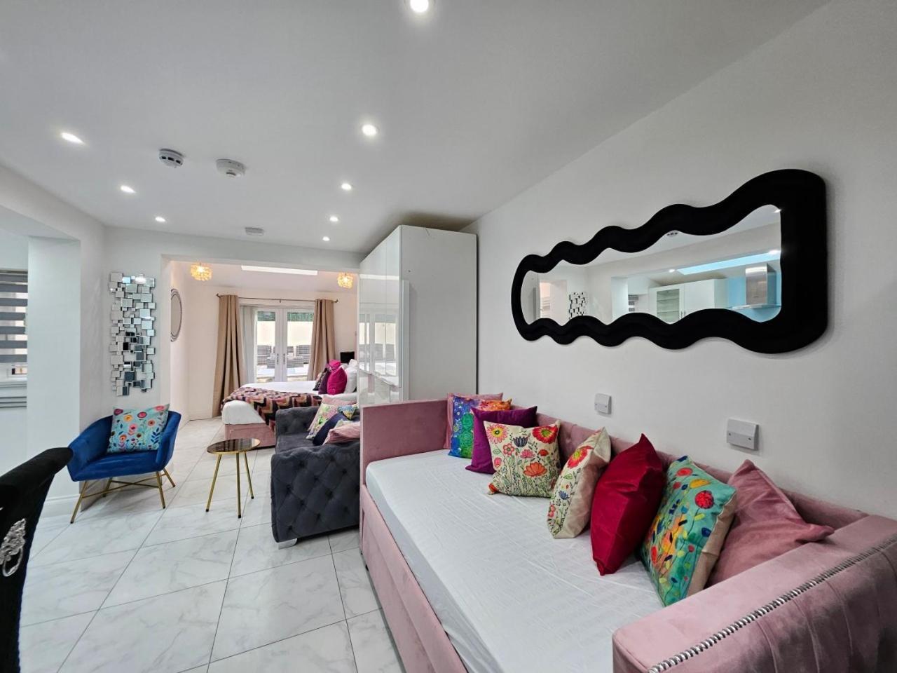 Sensational London-callcott Apartment London